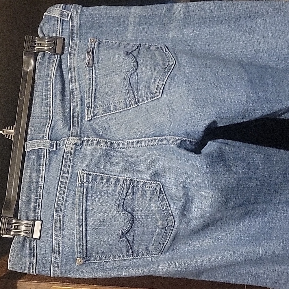 SZ 26 7 jeans